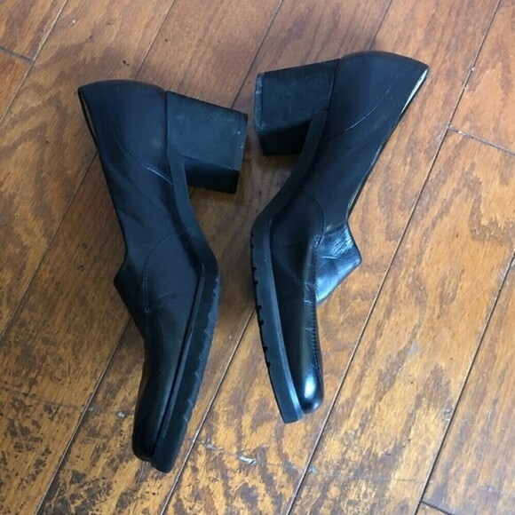 Enzo Angiolini "Liberty" Black Loafer Block Heel Women's Size 8 Slip-On - Picture 6 of 10